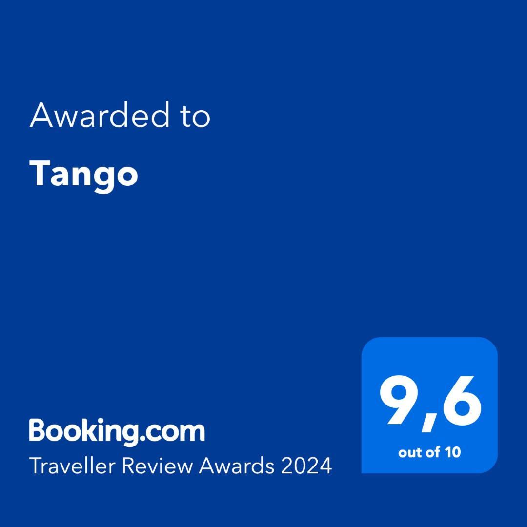 Апартаменты Tango Сиджес Экстерьер фото